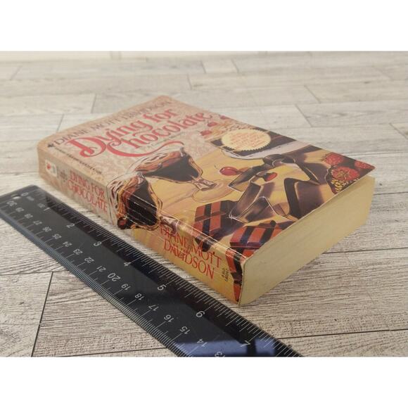 Dying for Chocolate by Diane Mott Davidson SIGNED Goldy Culinary Mystery PB - Picture 9 of 13